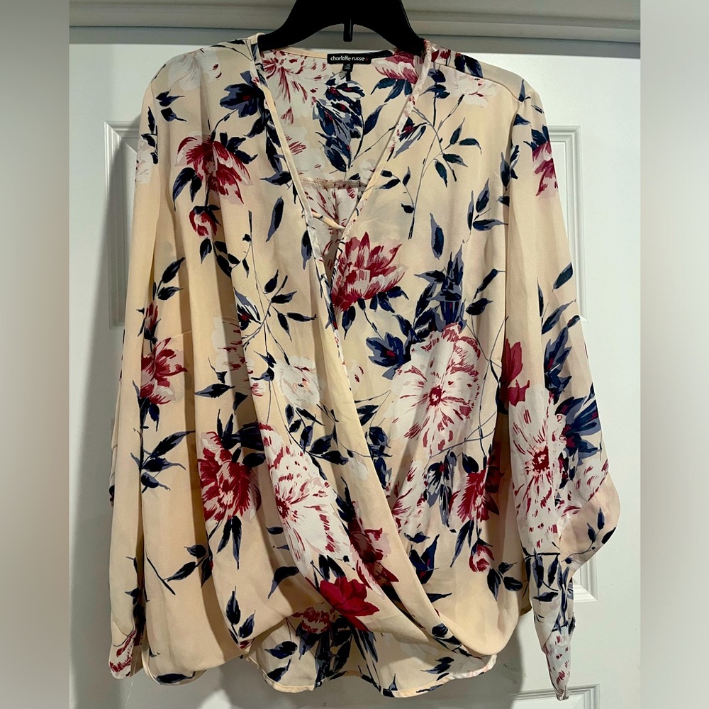 Plus size Charlotte Russe floral top